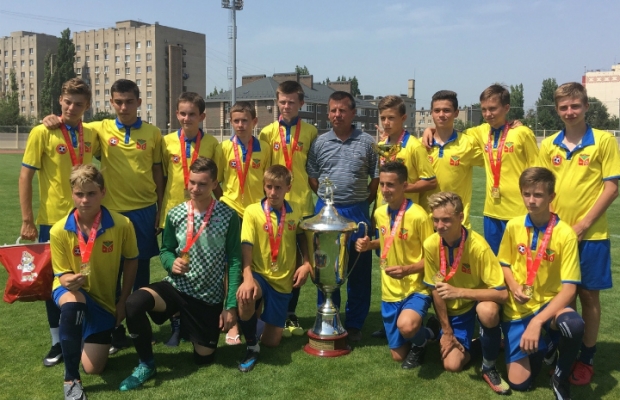 Победителем футбольного турнира "Колосок" на Кубок губернатора стала сборная Семикаракорского района
